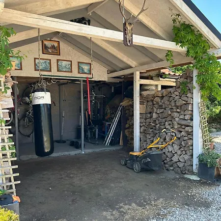 Goscinne Nad Morzem *