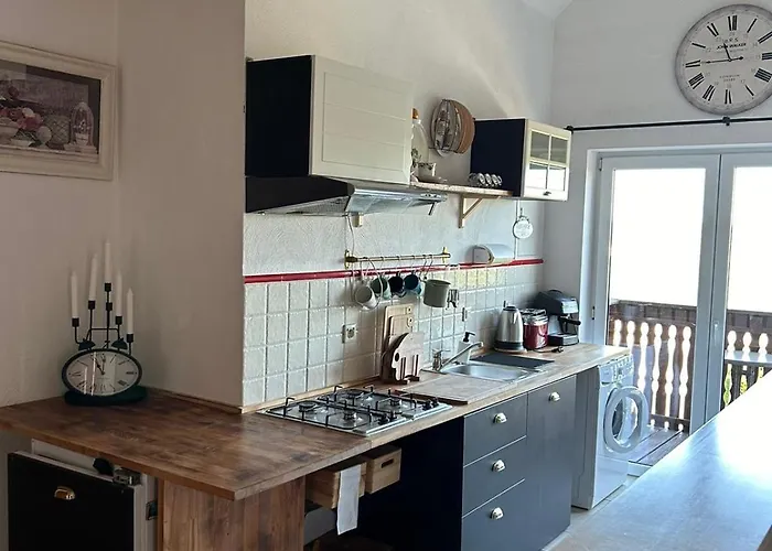 农家乐 Goscinne Nad Morzem *